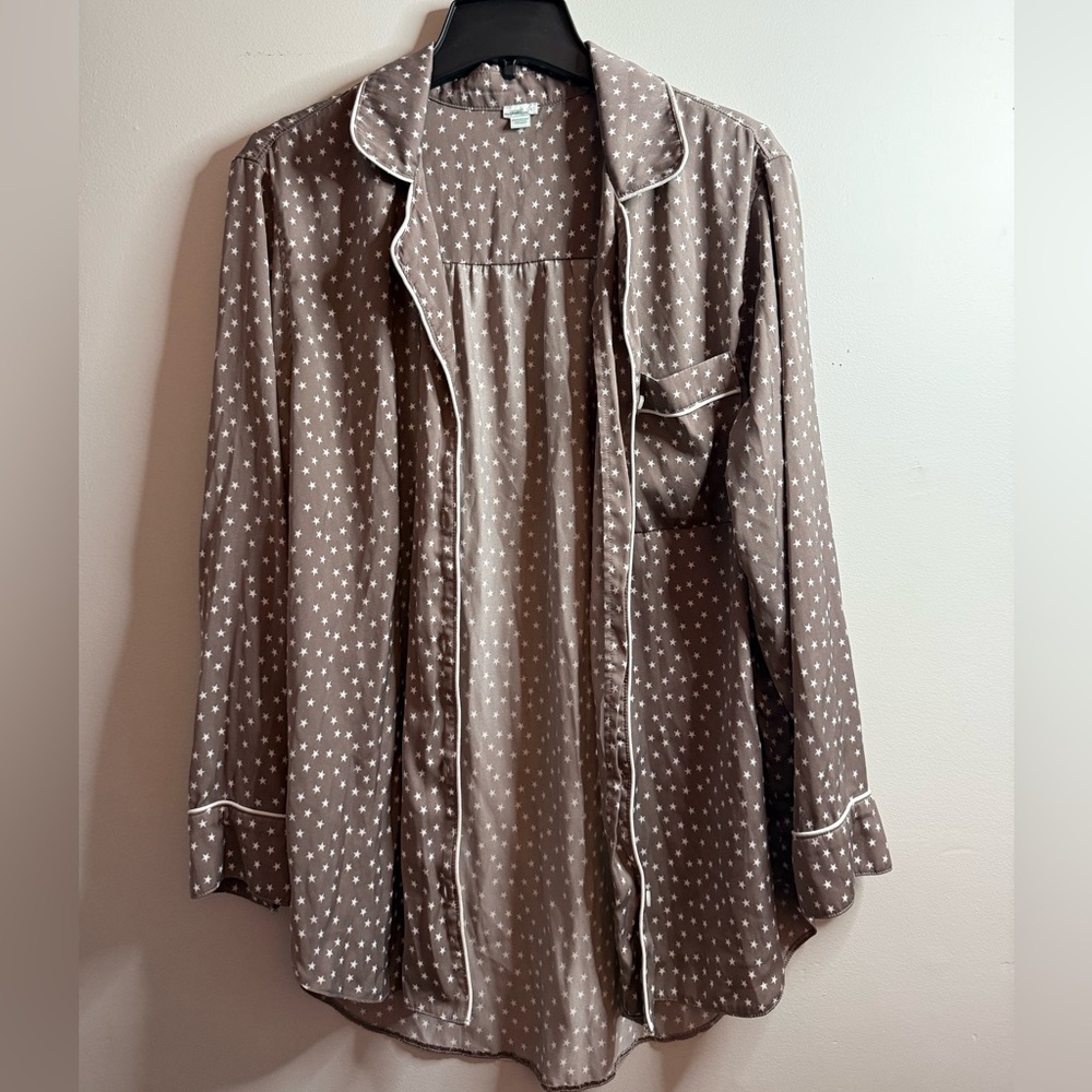Aerie silky sleep shirt button up size large